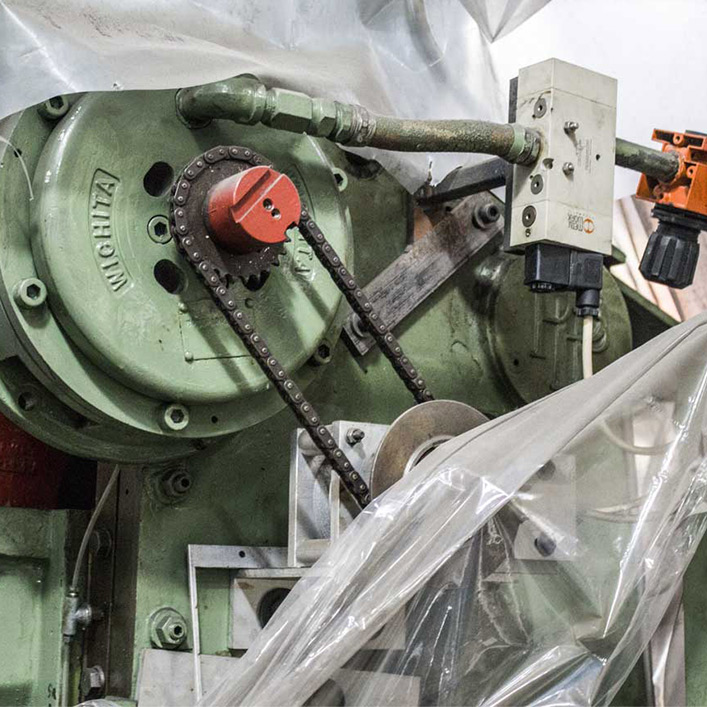 plakband Keelholte Rijpen Metaal-en machinehandel Teunissen | Demontage, sloop Eindhoven